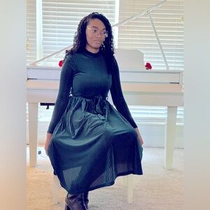 ✨Green mock belted dress ✨